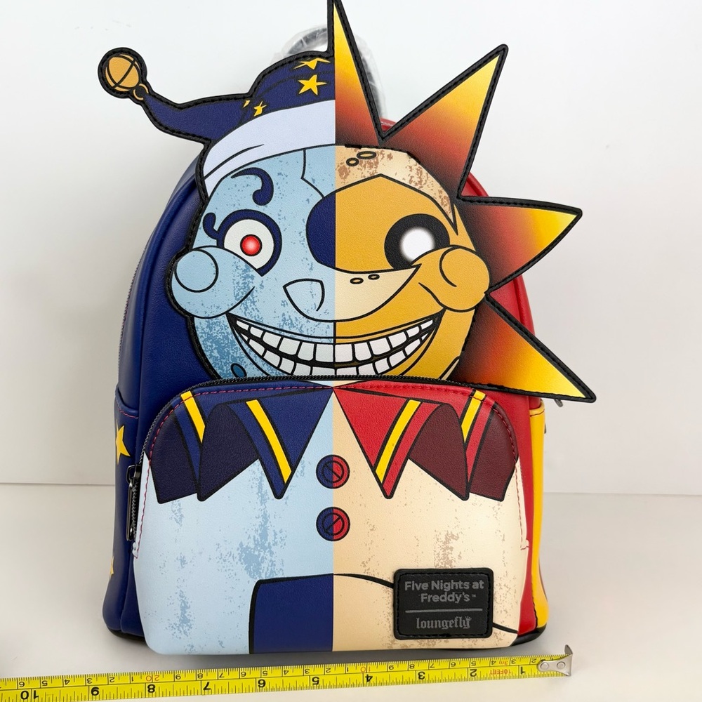 Loungefly Five Nights At Freddy’s Security Breach Sun & Moon Mini Backpack New - Picture 4 of 9